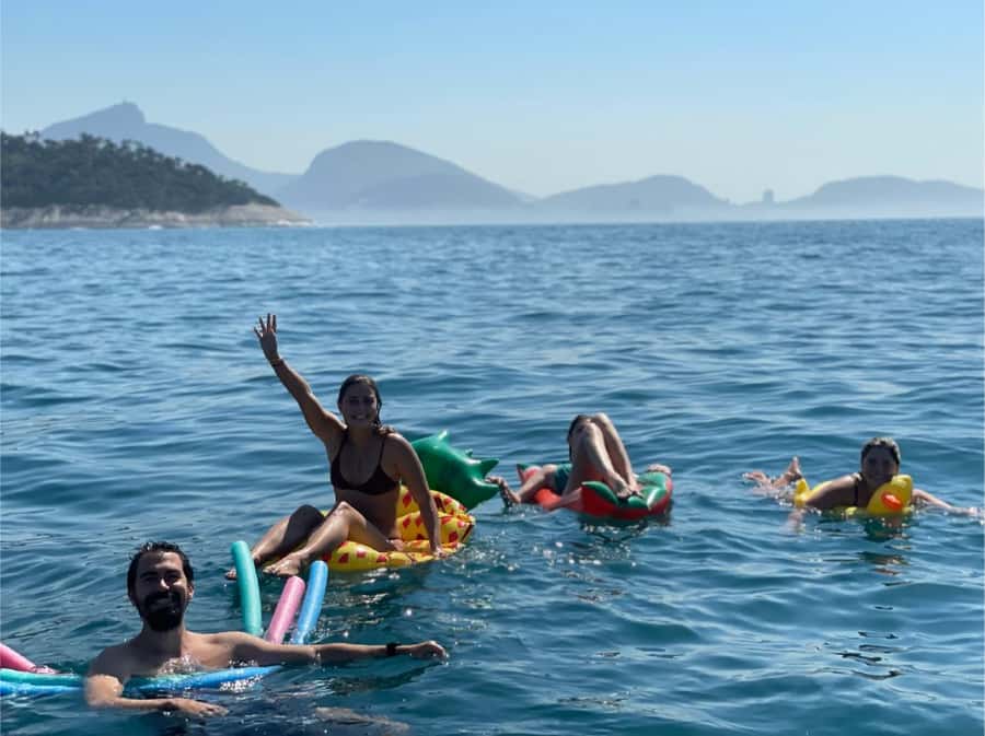 Rio de Janeiro: Boat Tour - Sunset with Beer - Why Rio looks better from a speedboat