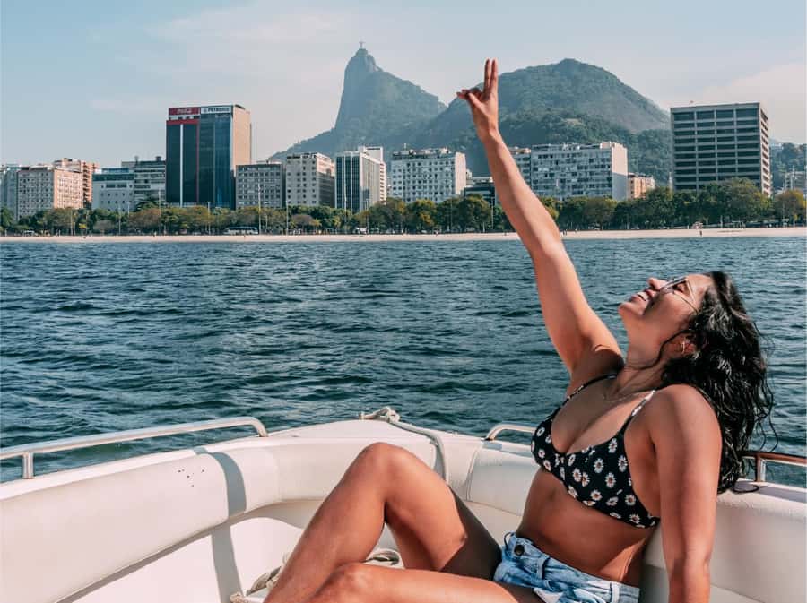Rio de Janeiro: Boat Tour - Sunset with Beer - Leaving Urca and entering Guanabara Bay