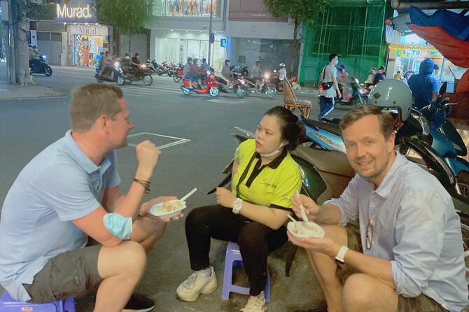 Saigon: City Unseen Highlights 2h Tour | Opt: Ao Dai Riders - The Thich Quang Duc Monument and a serious final pause