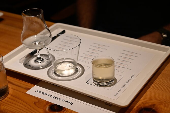 Sake "Omakase" in Osaka : Guided Tasting by a Active Sake brewer - Seasonal Japanese dishes give the tasting context