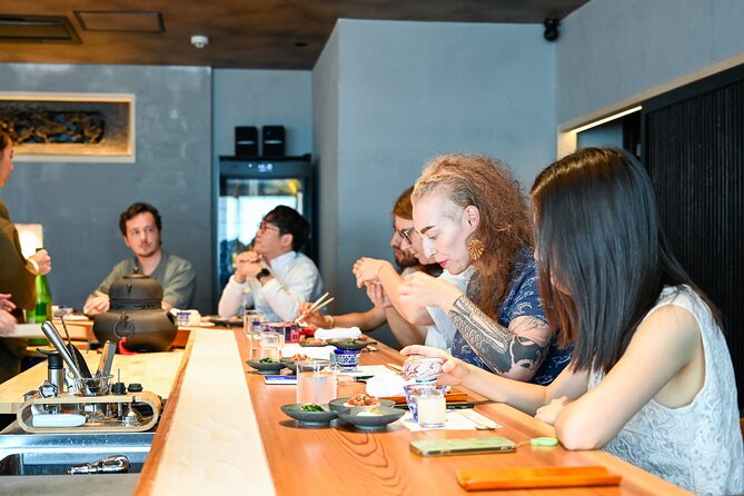 Sake "Omakase" in Osaka : Guided Tasting by a Active Sake brewer - A refined setting in Fukushima