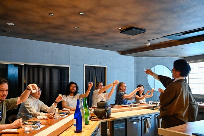 Sake "Omakase" in Osaka : Guided Tasting by a Active Sake brewer - What happens during the brewing introduction