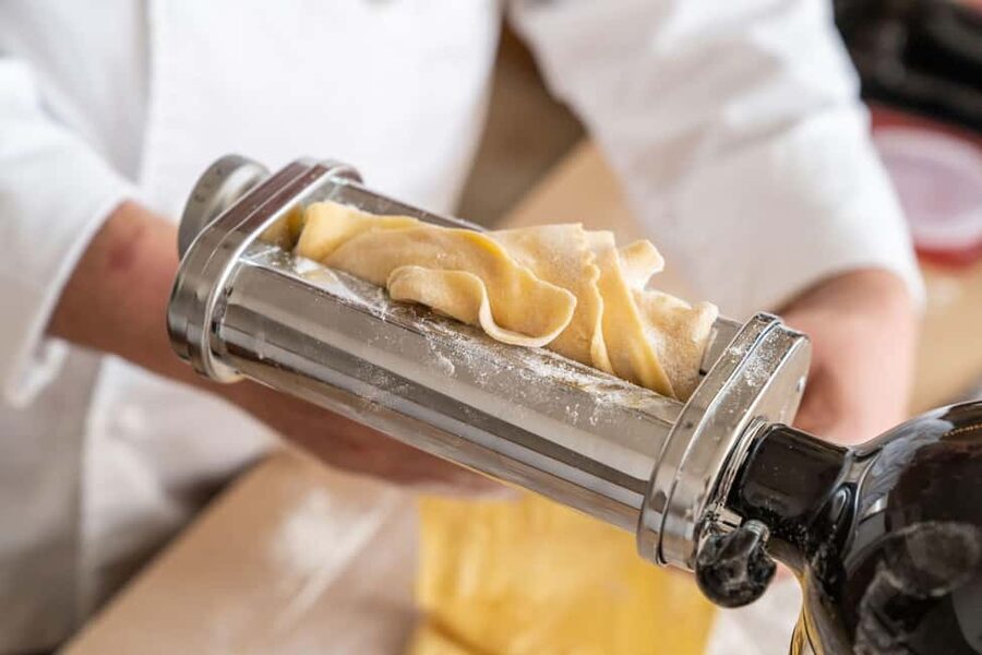 San Diego: 2-Hour Pasta Cooking Class at a Local Brewery - Why the brewery setting changes the evening