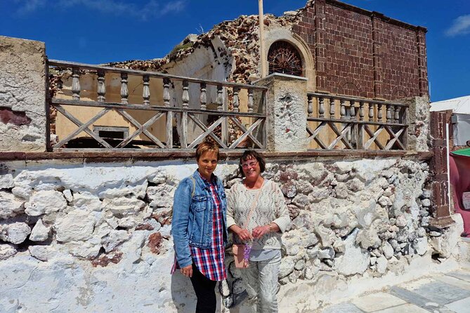 Santorini: 6hr Private Tour with Olive Oil, Beer or Wine Tasting - Sant Organics brings the island’s food traditions into focus