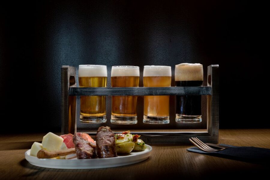 Santorini: Beer Tasting & Pairing Experience & optional Tour - The bioclimatic garden and outdoor setting