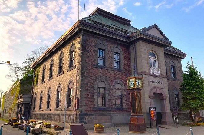 Sapporo Tour in the Port City of Otaru and Local beer brewery - Kitaichi Glass: Otaru’s famous glass tradition