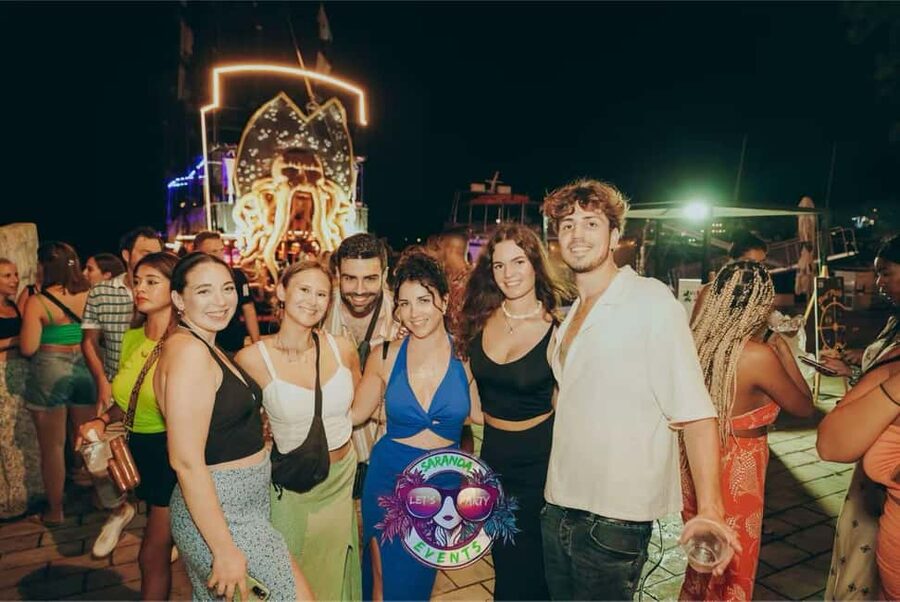 Sarande: Pub Crawl & Boat Party, 6 Shots, 1 Beer Club Entry - Key points to know before booking
