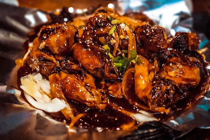 Seoul: Korean Chicken & Beer Night Tour with Local Hidden Gems - The final restaurant and the full dinner payoff