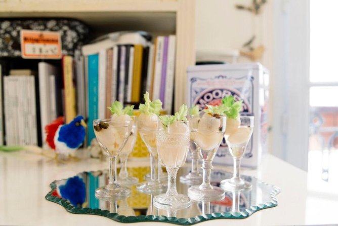 Soufflé Class & Brasserie Lunch with Champagne in Parisian Home - Who should book this Paris cooking experience?
