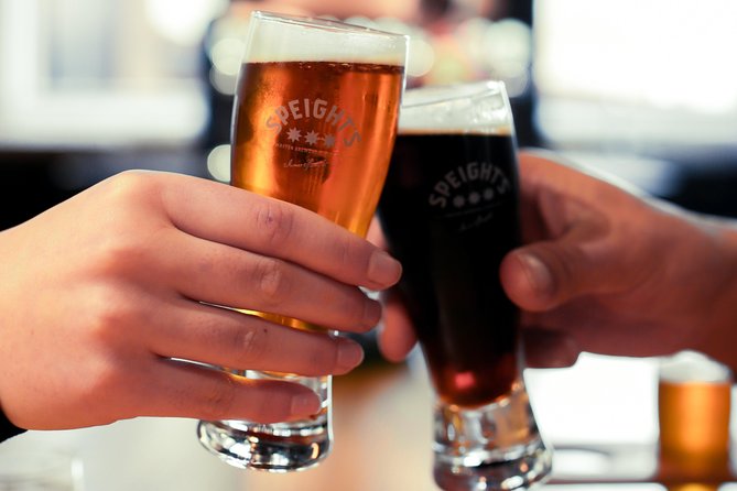 Speight's Brewery Tour & Guided Tasting - Beer tasting and the perfect pour