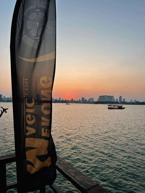 Sunset Cruise-Unlimited Beers-Sodas-BBQ buffet-Fruit platter - FAQ