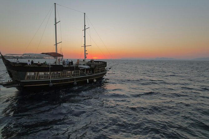 Sunset Cruise with Greek BBQ & Unlimited Aperol Spritz, Beer Wine - Unlimited Aperol Spritz, beer, and wine