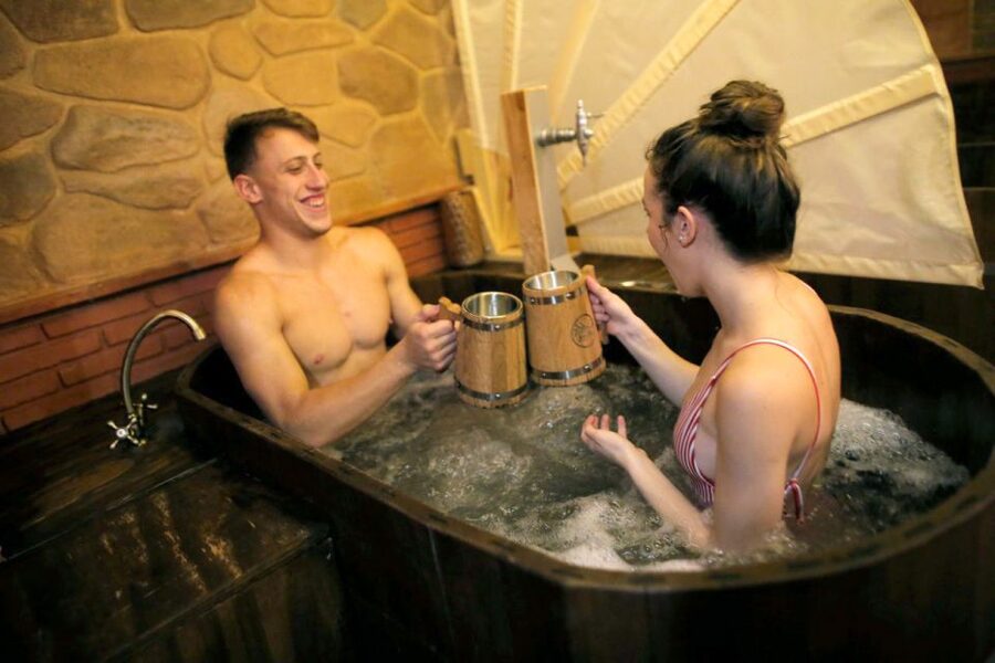 Tenerife: Beer Spa Experience with Tastings and Snacks - Choosing the best time for privacy