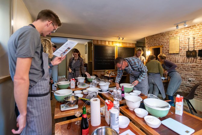 The Waffles 'n Beer Workshop in Bruges Centre - Timing, booking, and cancellation details