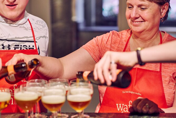 The Waffles 'n Beer Workshop in Brussels Centre - The social side, from couples to solo participants
