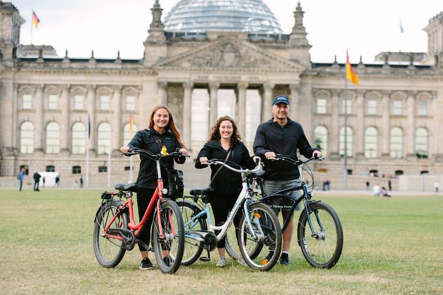 Ultimate E-Bike Tour of Berlin with Beer Garden Stop - Comfort, fitness, and practical planning