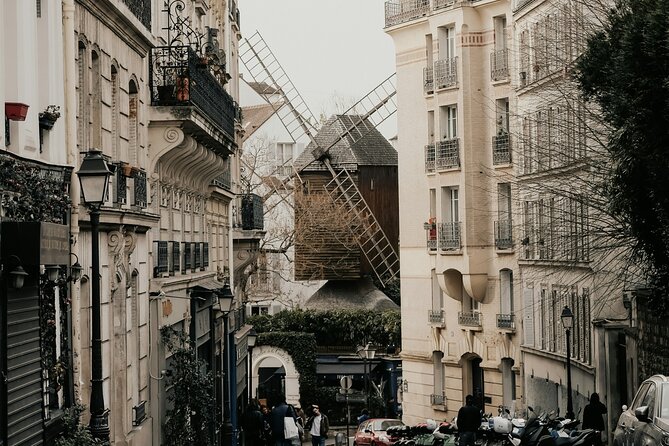 Undercover Montmartre: Led By Locals-Dine At Secluded Brasserie - Is $139 a fair price?