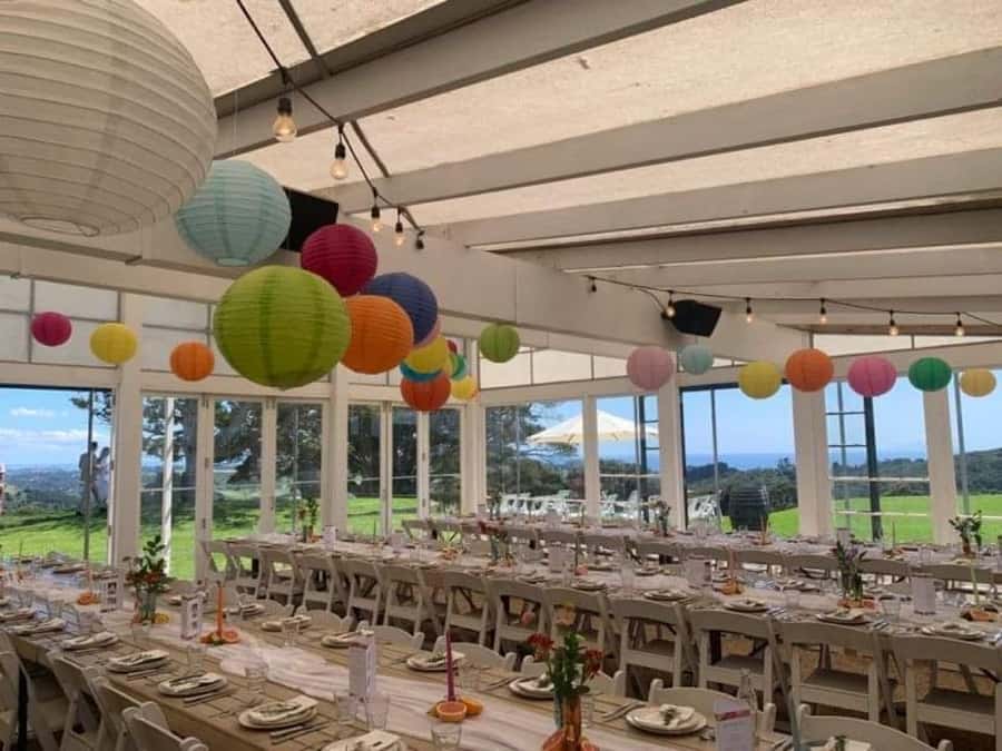 Waiheke: Scenic Taste and Graze Tour with Wine, Whisky, Beer - Oneroa and Onetangi by road