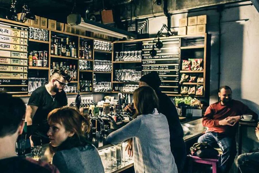 Warsaw: Guided Craft Beer Tour with a Friendly Guide - Booking flexibility and practical planning