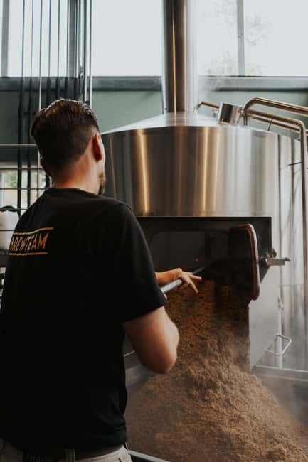 Zaanse Schans: Brewery HOOP Tour and Tasting - How much value do you get for $35?