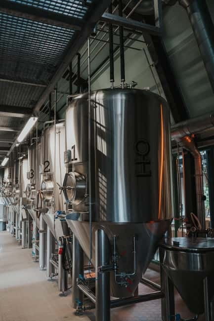 Zaanse Schans: Brewery HOOP Tour and Tasting - Making the most of the brewery shop
